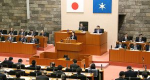 千葉県議会2月議会 代表質問に登壇する安藤じゅん子
