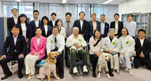 立憲民主党の千葉県議会議員と安藤じゅん子衆議院議員と支援者の皆様